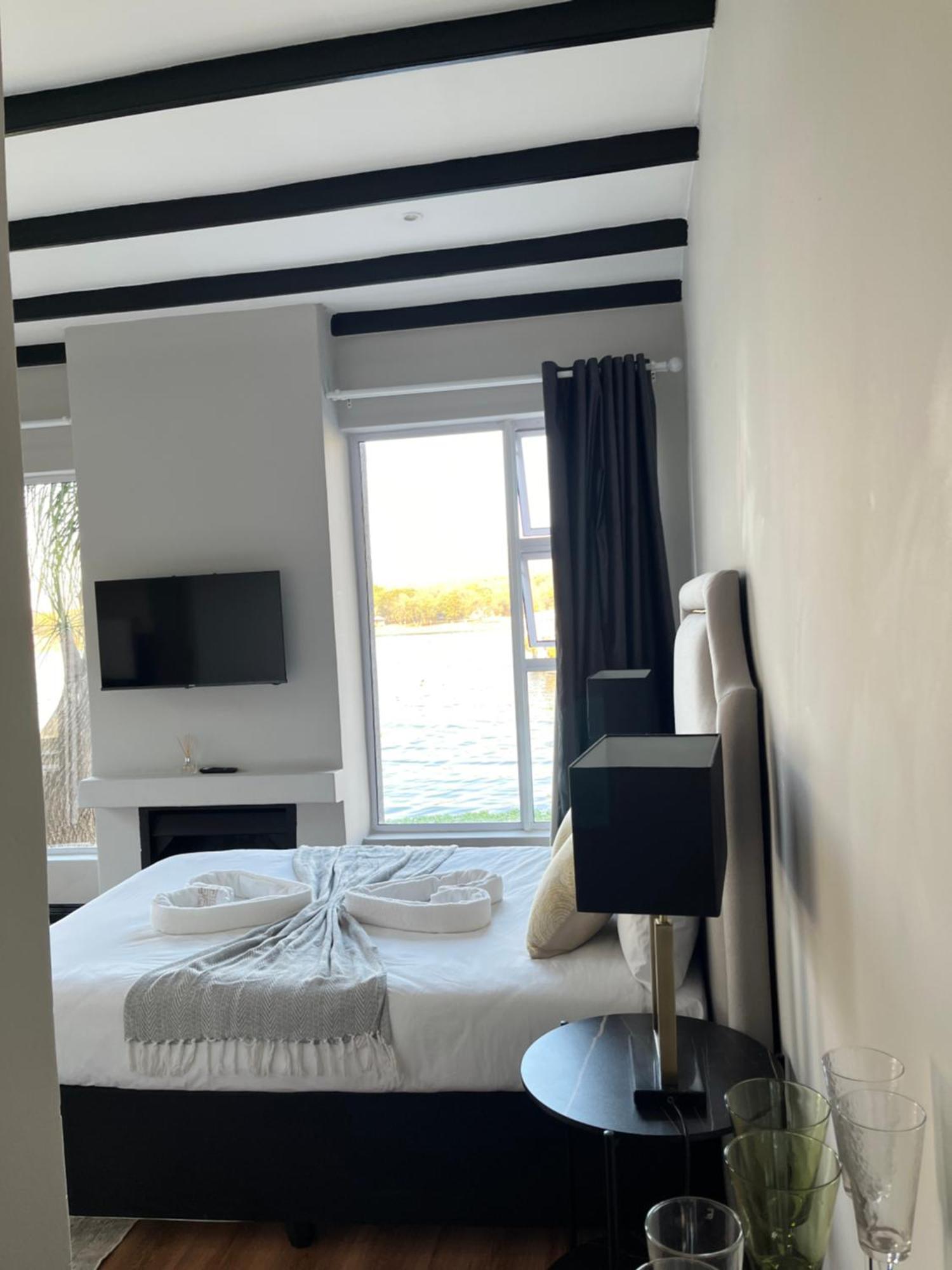 Serene Suite On The Dam Хартбиспурт Экстерьер фото