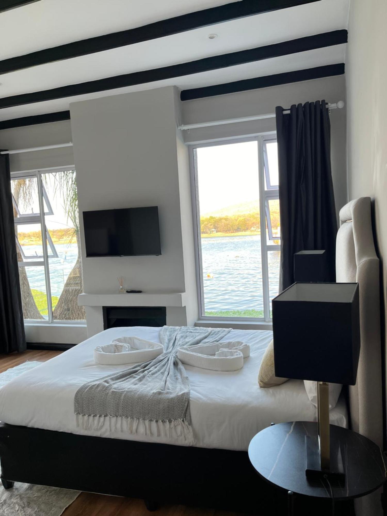 Serene Suite On The Dam Хартбиспурт Экстерьер фото